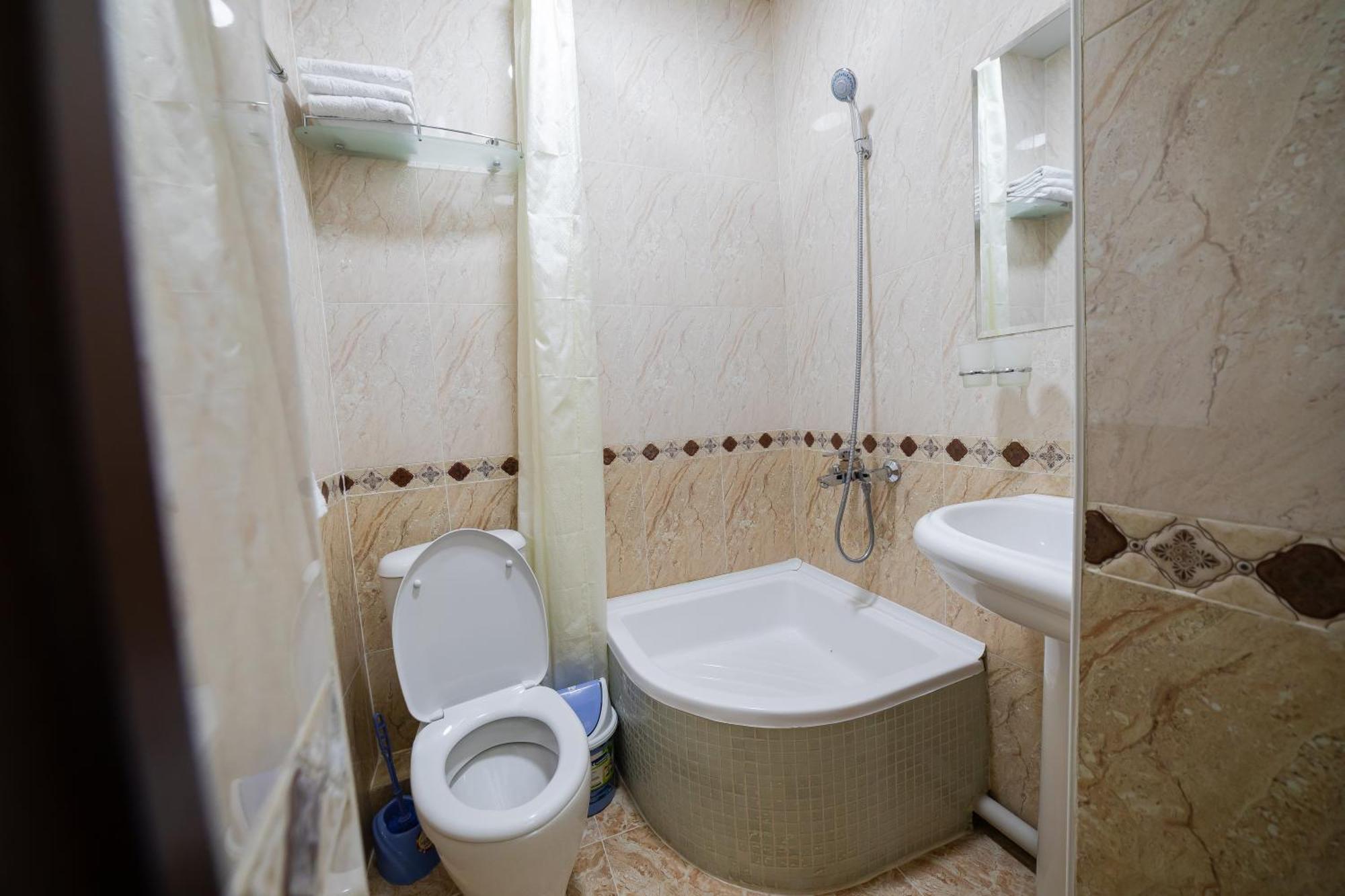 Muhtasham Hotel In Ichan Qala خيوة المظهر الخارجي الصورة